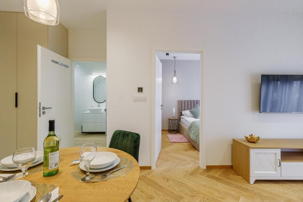 Kornwalia Apartamento Nowy Targ Exterior foto